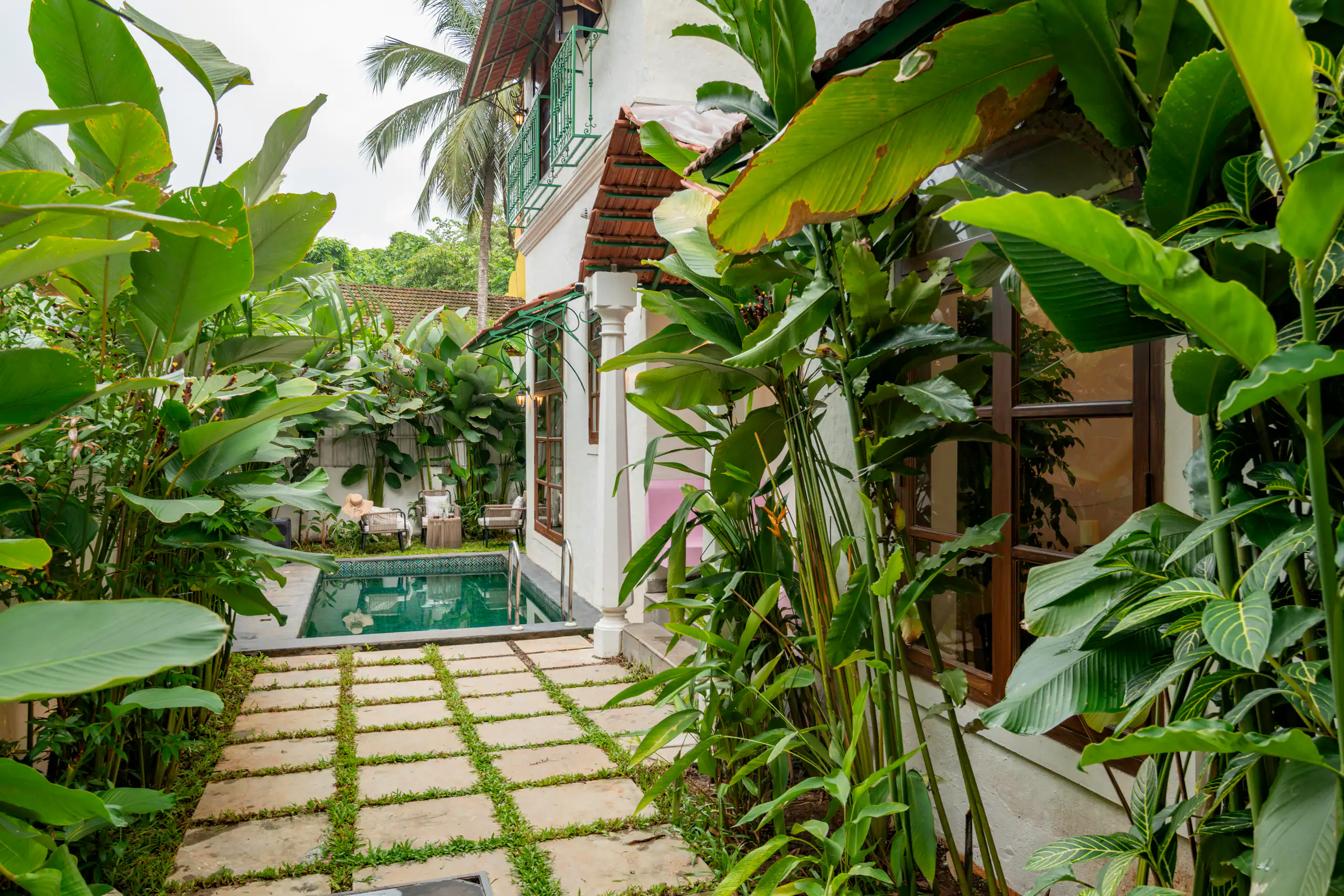 Garden and private pool at Amayah